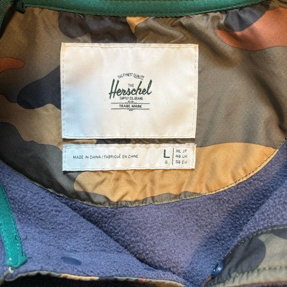 Herschel Supply Company Camo and Green Fleece Pullover - Picture 5 of 7